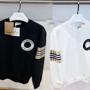 BURBERRY Sweatshirt